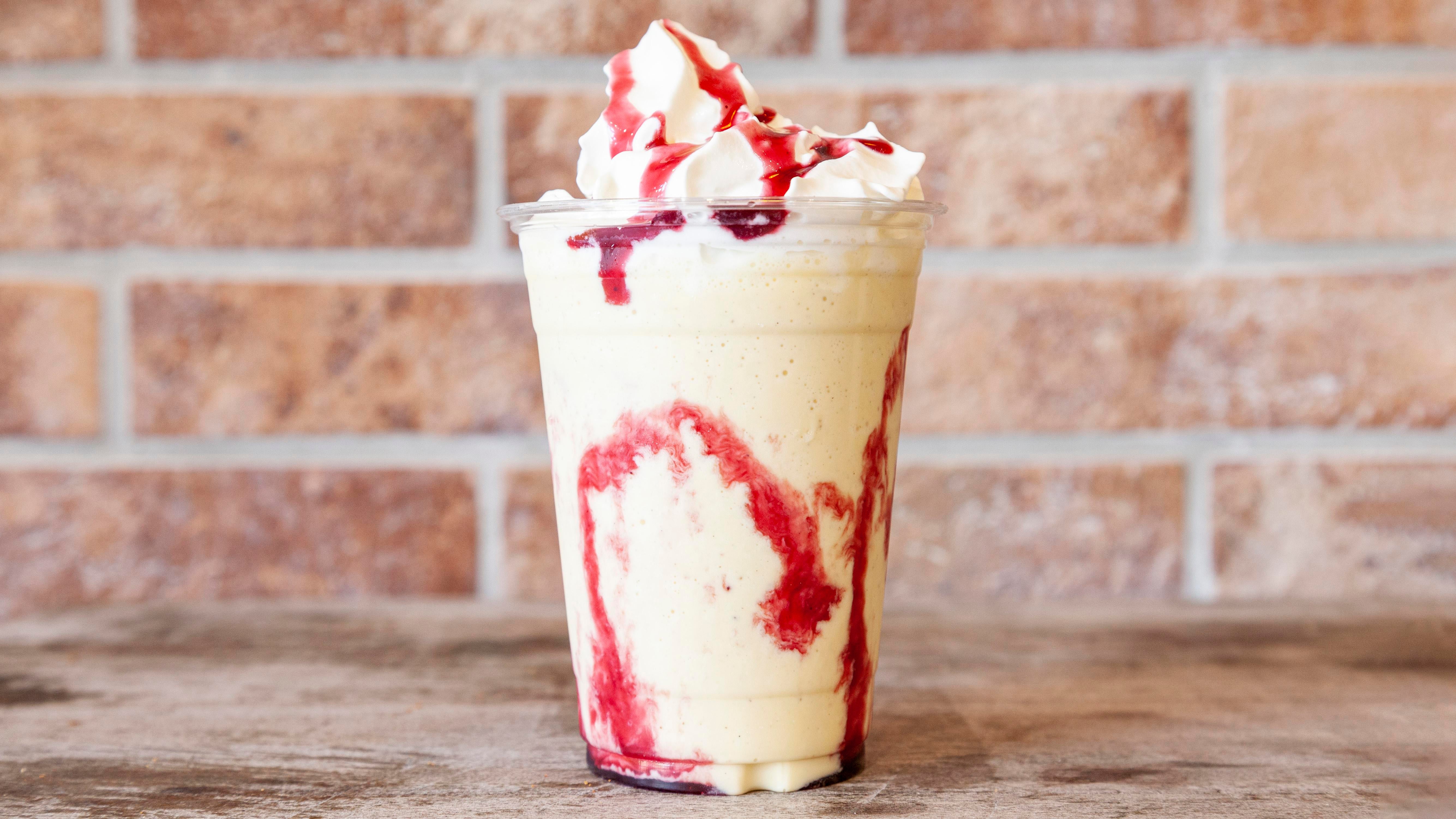 Milkshake 🥤🦜🥭