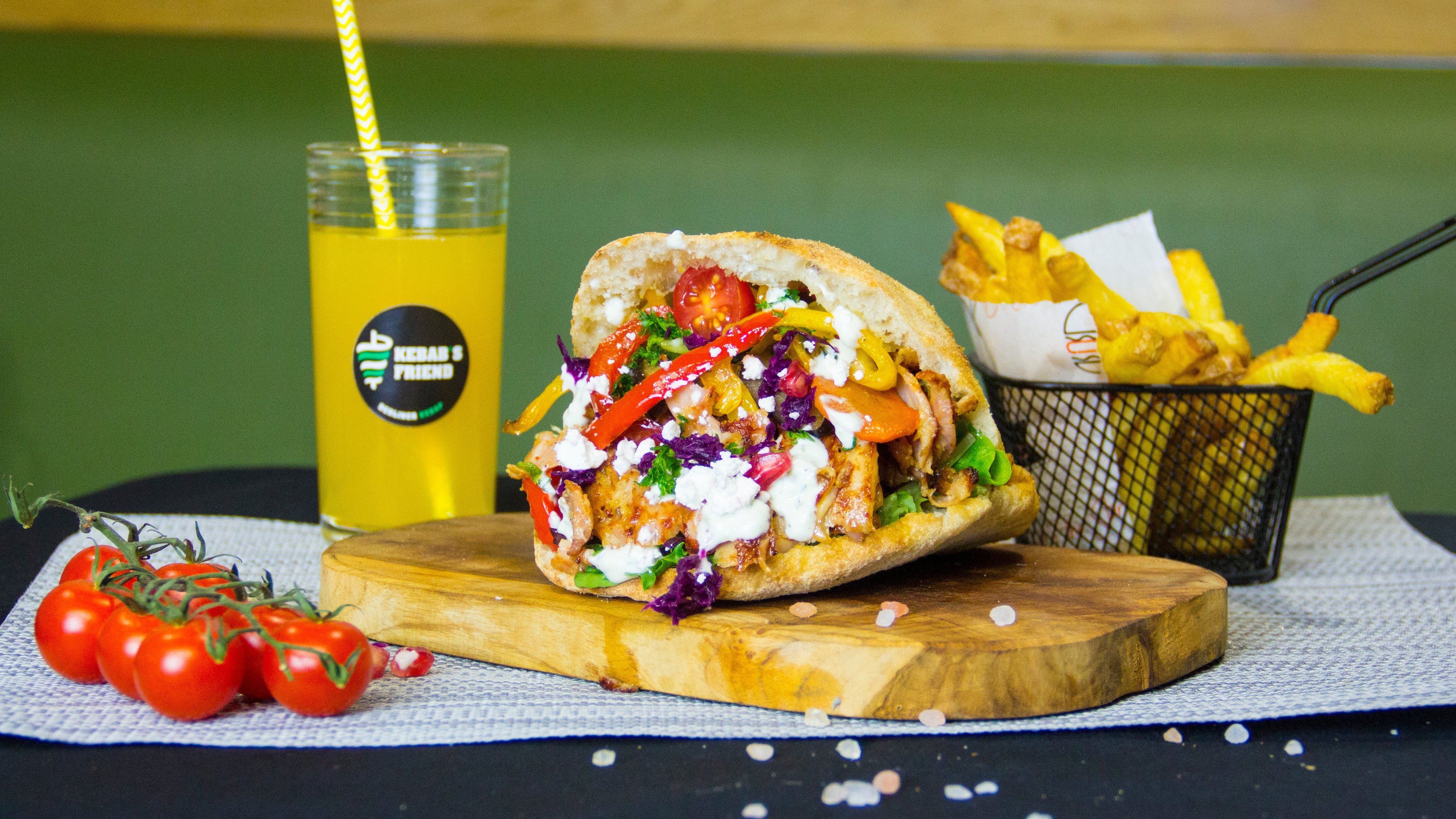 Sandwich Berliner kebab 🥙🐔 🧆   12.45 €