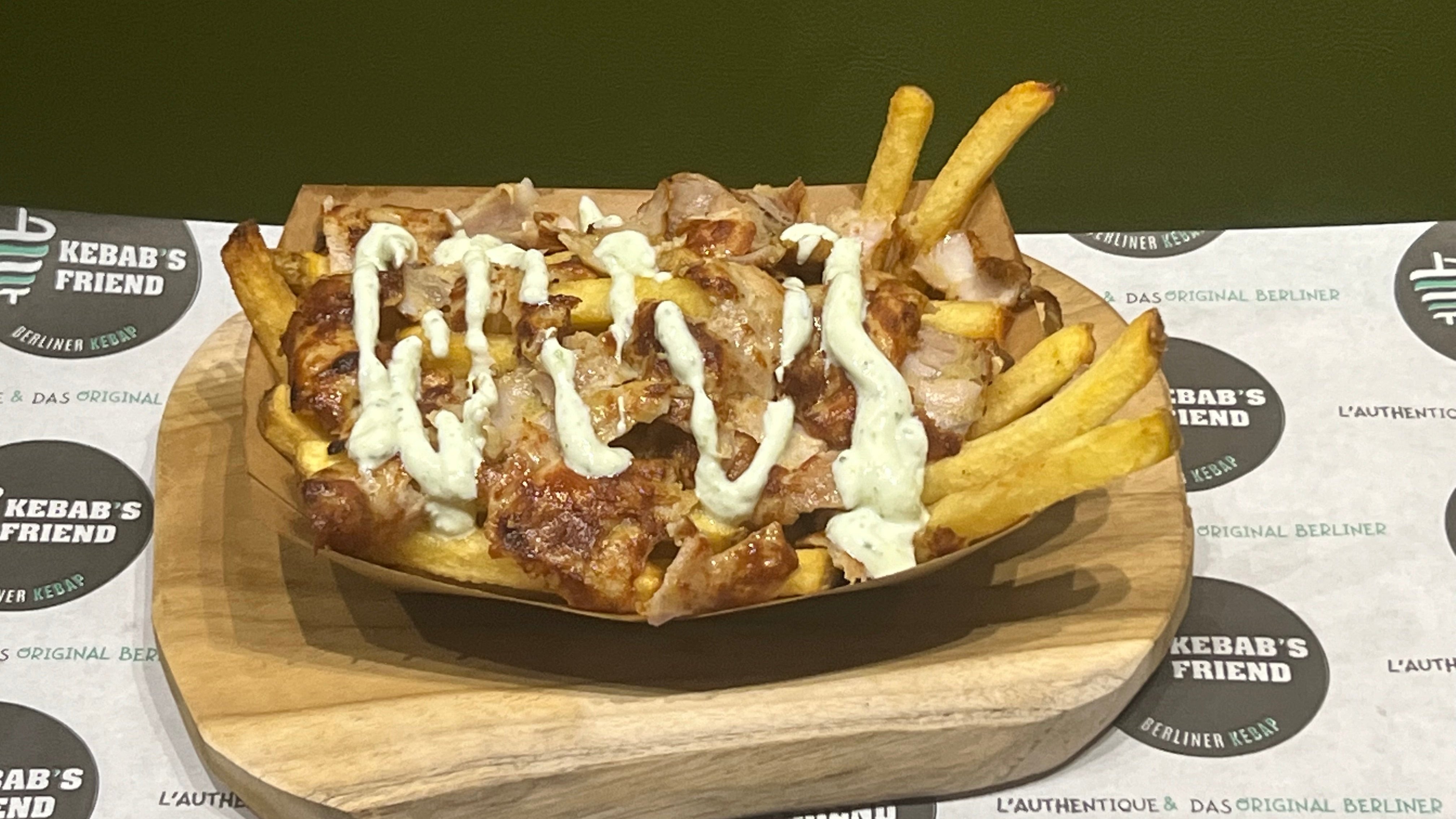 Barquette frites fraiche et viande Kebab 