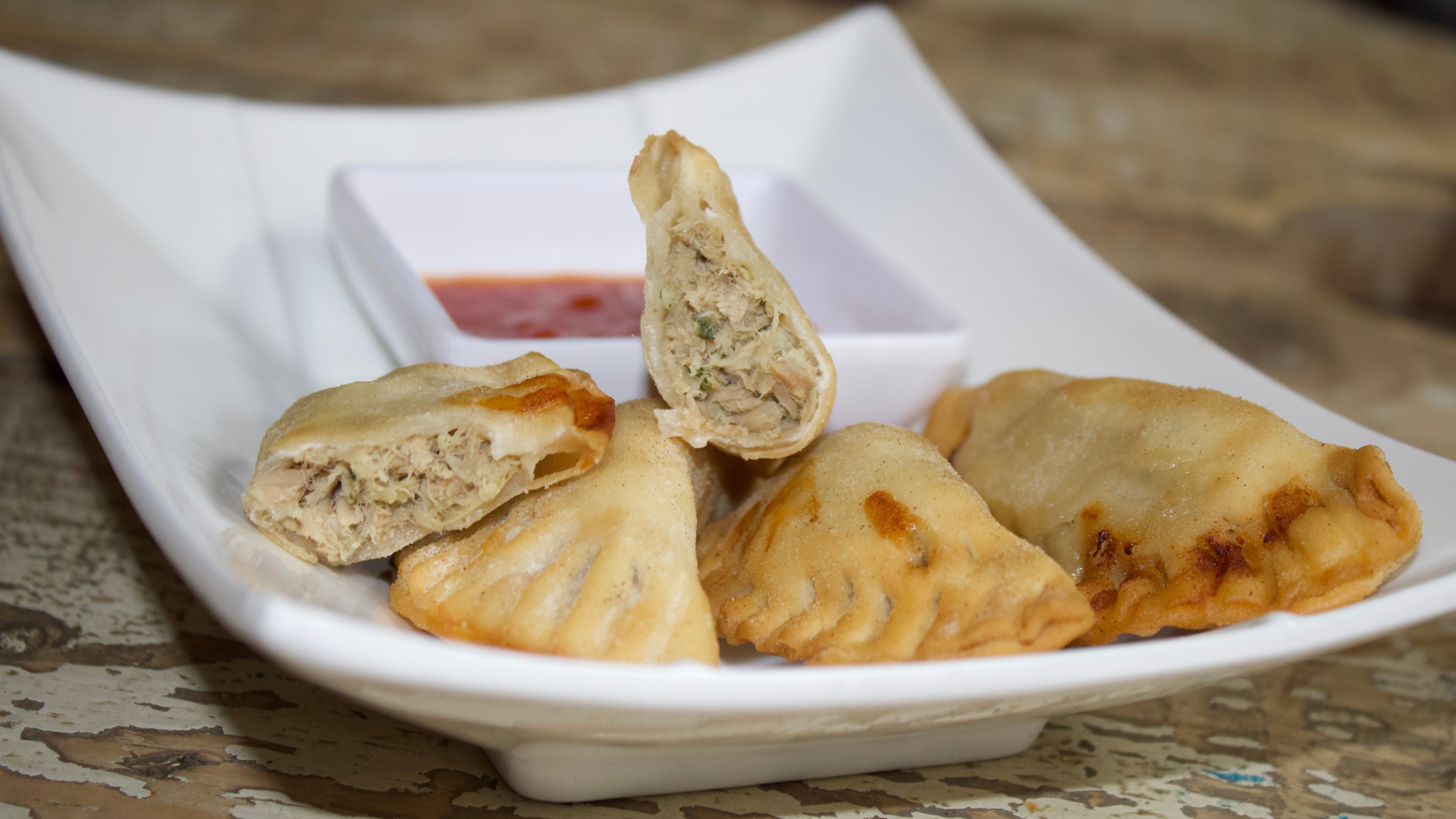 Oué zon 🥟 (Pastel au Thon)