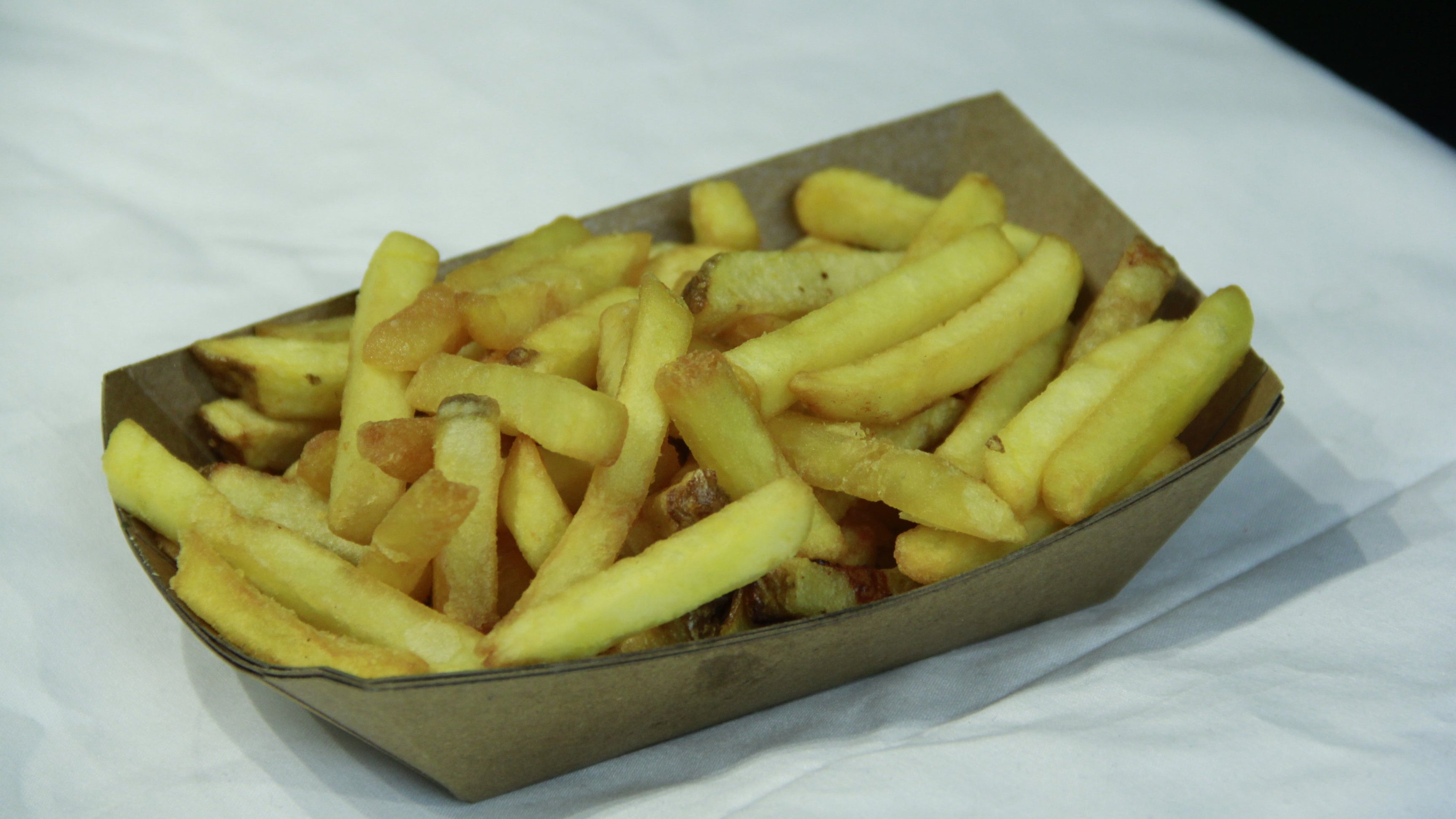 Grande Barquette de frites fraiche 